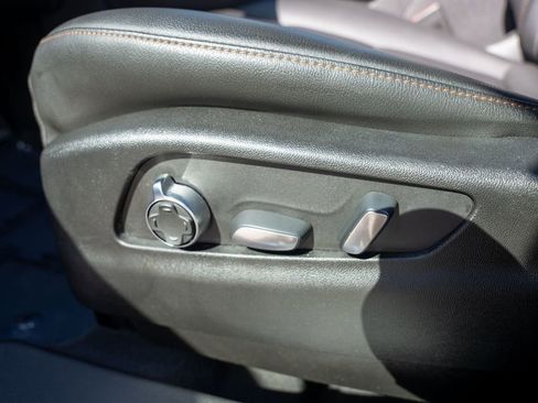 Used 2021 Cadillac XT4 Sport w/ Cold Weather Package image 19