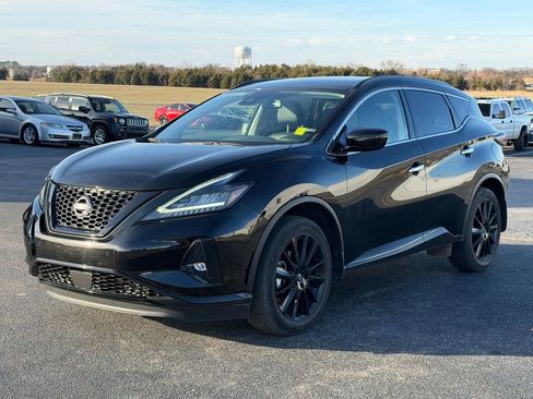 Used 2023 Nissan Murano SV w/ SV Midnight Edition Package image 9