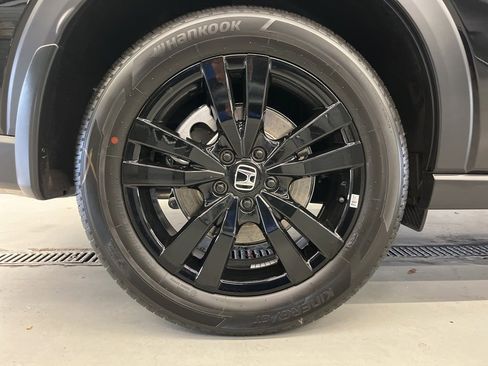 Used 2026 Honda HR-V Sport image 32