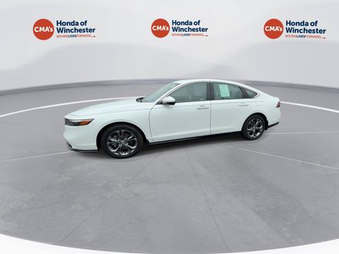 Used 2023 Honda Accord EX-L image 4