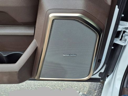 New 2026 RAM 2500 Limited AWD/4WD image 19