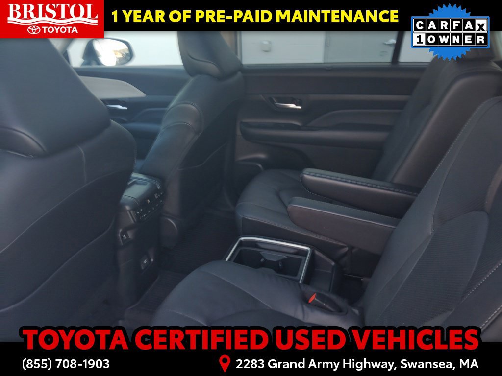 Certified 2024 Toyota Grand Highlander AWD image 17