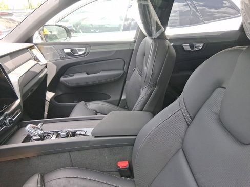 New 2026 Volvo XC60 T8 Ultra w/ Protection Package Premier AWD/4WD image 8