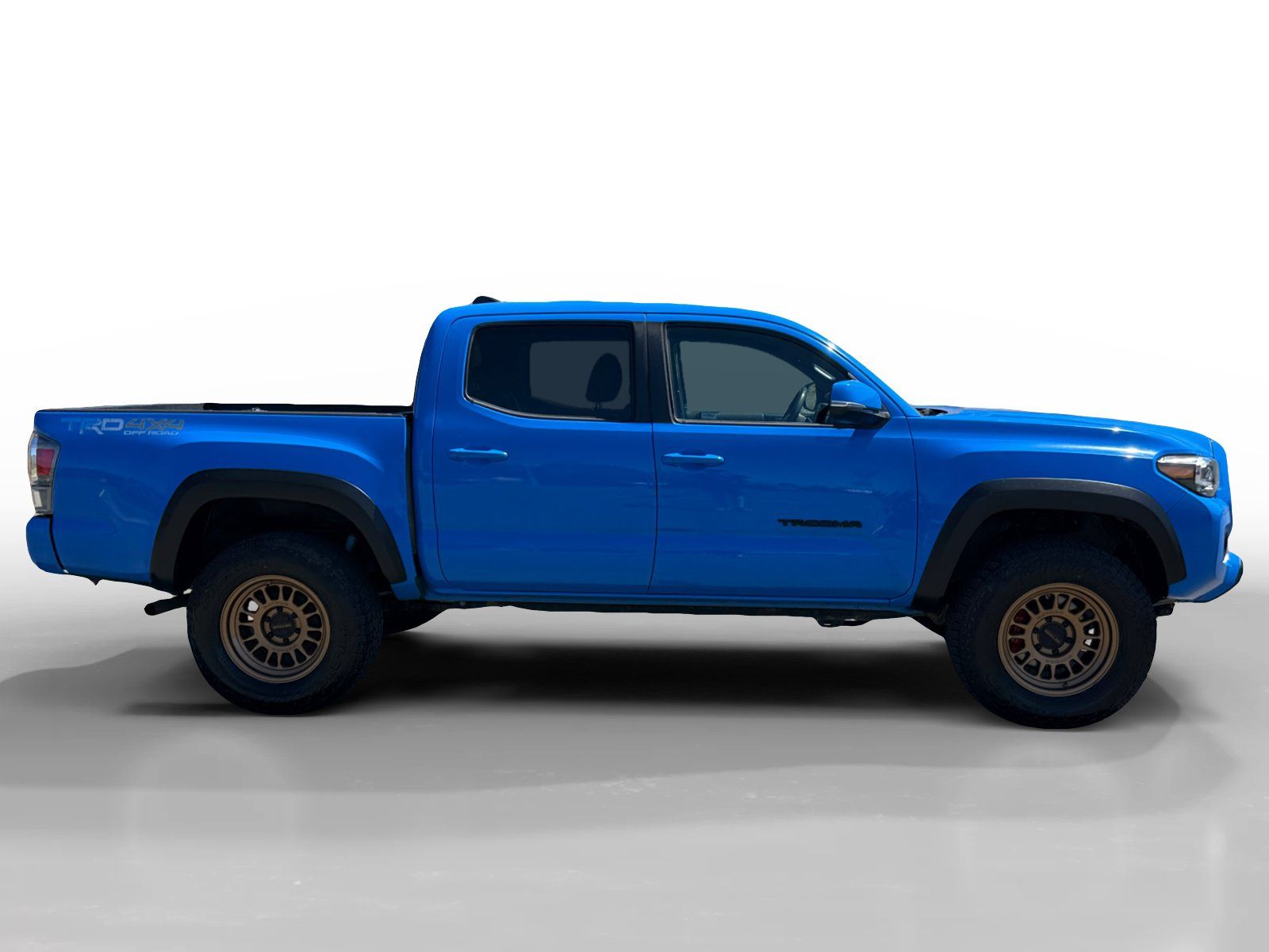 Used 2021 Toyota Tacoma TRD Off-Road w/ Advanced Technology Package AWD/4WD image 6