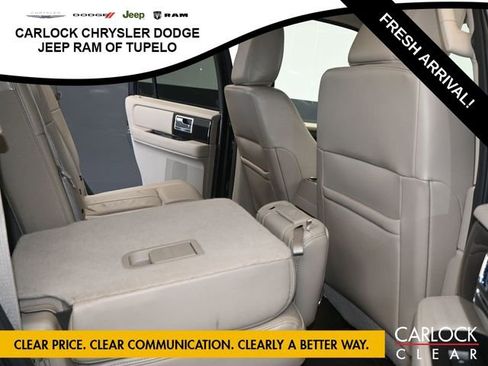 Used 2017 Lincoln Navigator Select image 46