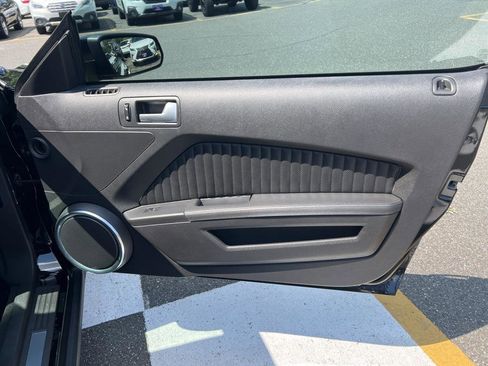 Used 2010 Ford Mustang Shelby GT500 image 39