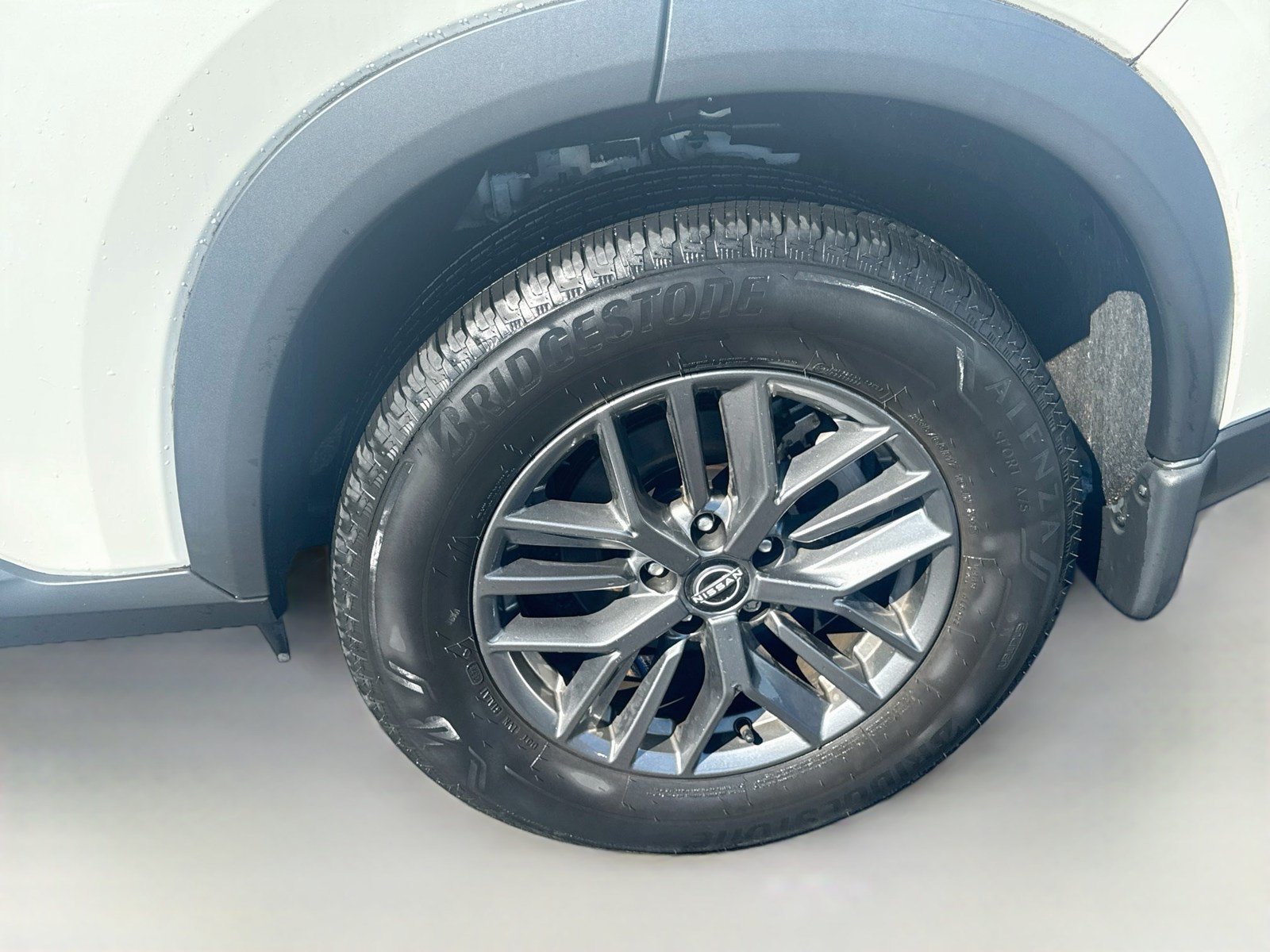 Used 2023 Nissan Rogue S FWD image 28