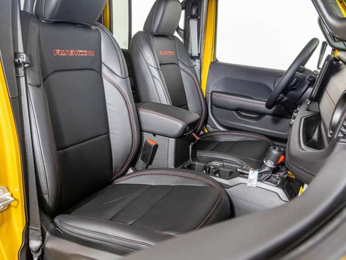 New 2026 Jeep Wrangler Unlimited Rubicon AWD/4WD image 37