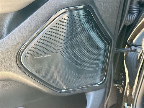 New 2026 RAM 1500 Limited w/ Trailer Tow Group image 17