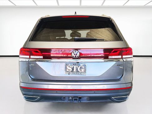 Used 2024 Volkswagen Atlas SE image 5