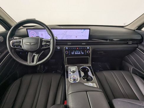 Used 2025 Genesis GV80 2.5T Standard AWD/4WD image 16