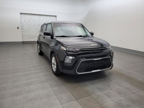 Used 2022 Kia Soul LX w/ Technology Package FWD image 13