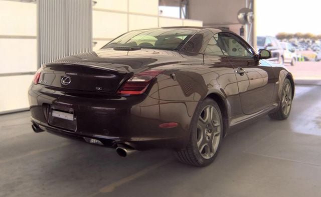Used 2006 Lexus SC 430 Convertible RWD image 4