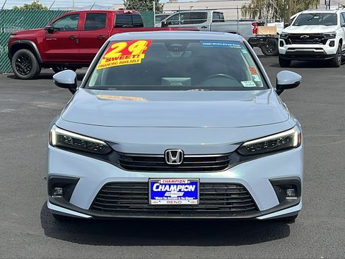 Used 2024 Honda Civic Touring image 2