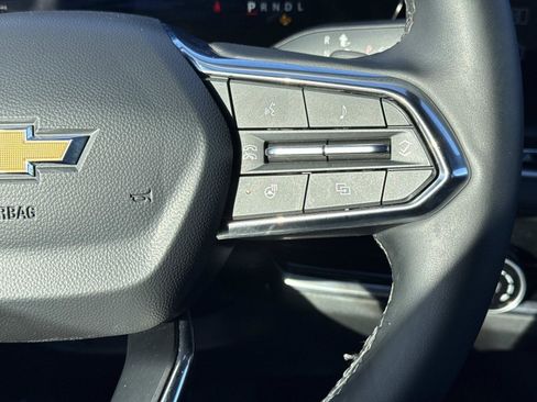 Used 2025 Chevrolet Equinox LT image 7