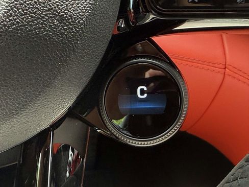 Used 2020 Mercedes-Benz AMG GT C w/ AMG Interior Night Package image 22