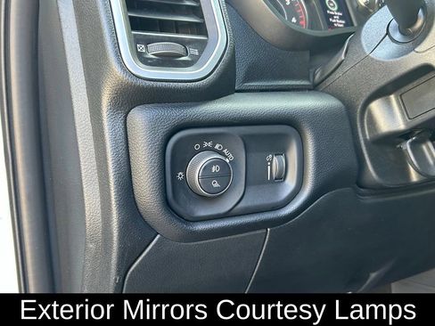 Certified 2026 RAM 2500 Big Horn AWD/4WD image 18