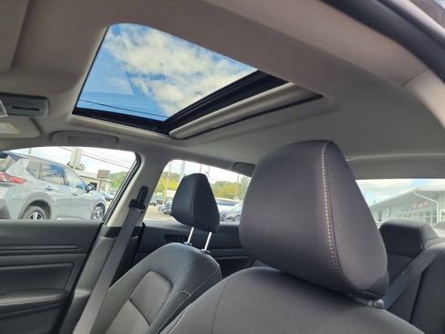 New 2025 Nissan Altima 2.5 SV w/ SV Premium Package image 13