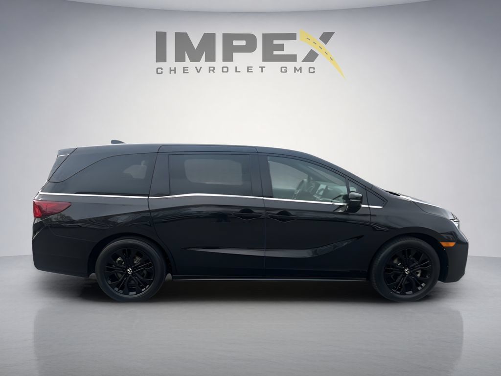 Used 2025 Honda Odyssey Sport-L image 6