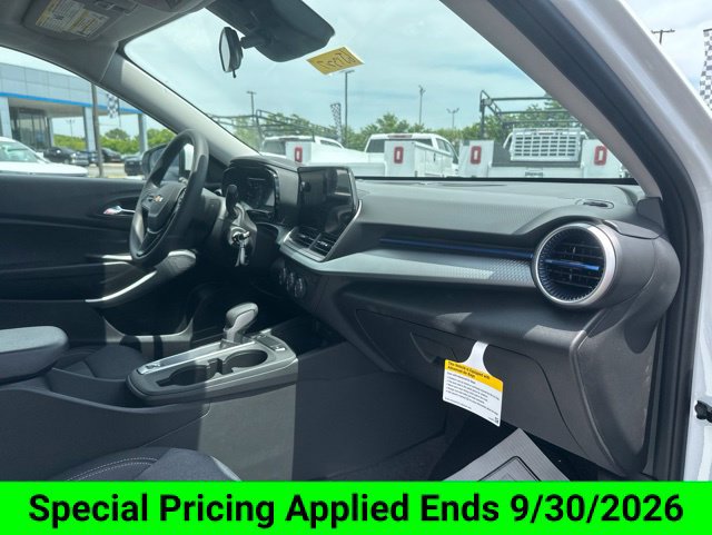 New 2026 Chevrolet Trax LS w/ LS Convenience Package FWD image 33