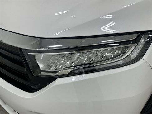 Used 2024 Honda Odyssey EX-L image 11