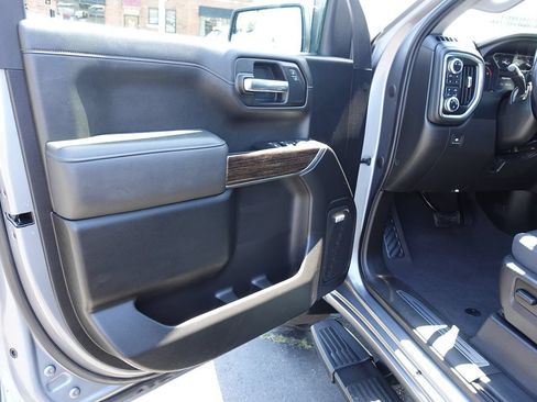 Used 2022 GMC Sierra 1500 Elevation w/ Preferred Package AWD/4WD image 15