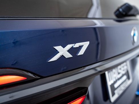 New 2026 BMW X7 xDrive40i w/ M Sport Package image 18