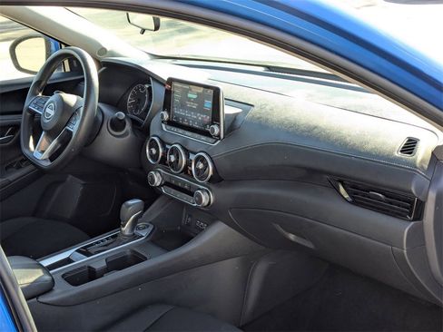 Used 2024 Nissan Sentra SV image 31