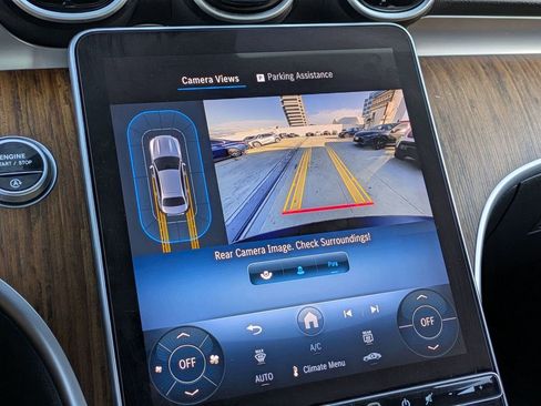 Used 2025 Mercedes-Benz C 300 4MATIC Sedan image 16