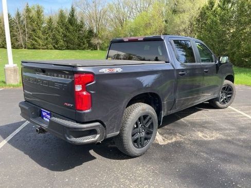 Used 2023 Chevrolet Silverado 1500 RST AWD/4WD image 3