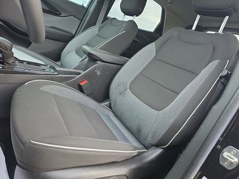 Used 2023 Chevrolet TrailBlazer LT FWD image 19
