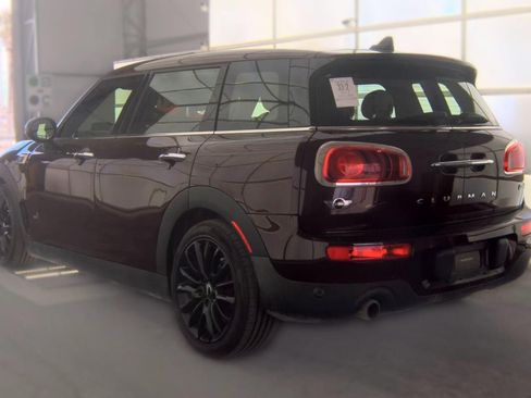 Used 2017 MINI Cooper Clubman ALL4 AWD/4WD image 5