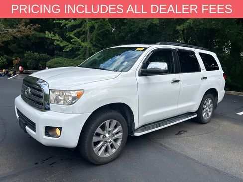 Used 2015 Toyota Sequoia Limited AWD/4WD image 4