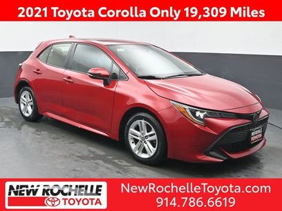 Used 2021 Toyota Corolla SE w/ SE Preferred Package