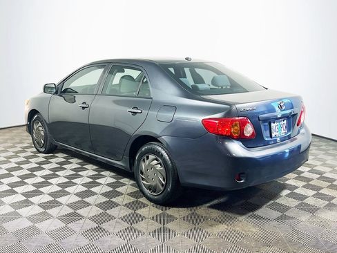 Used 2010 Toyota Corolla LE FWD image 6