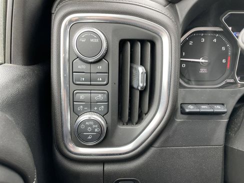 Used 2021 GMC Sierra 2500 Denali w/ Denali Ultimate Package image 31