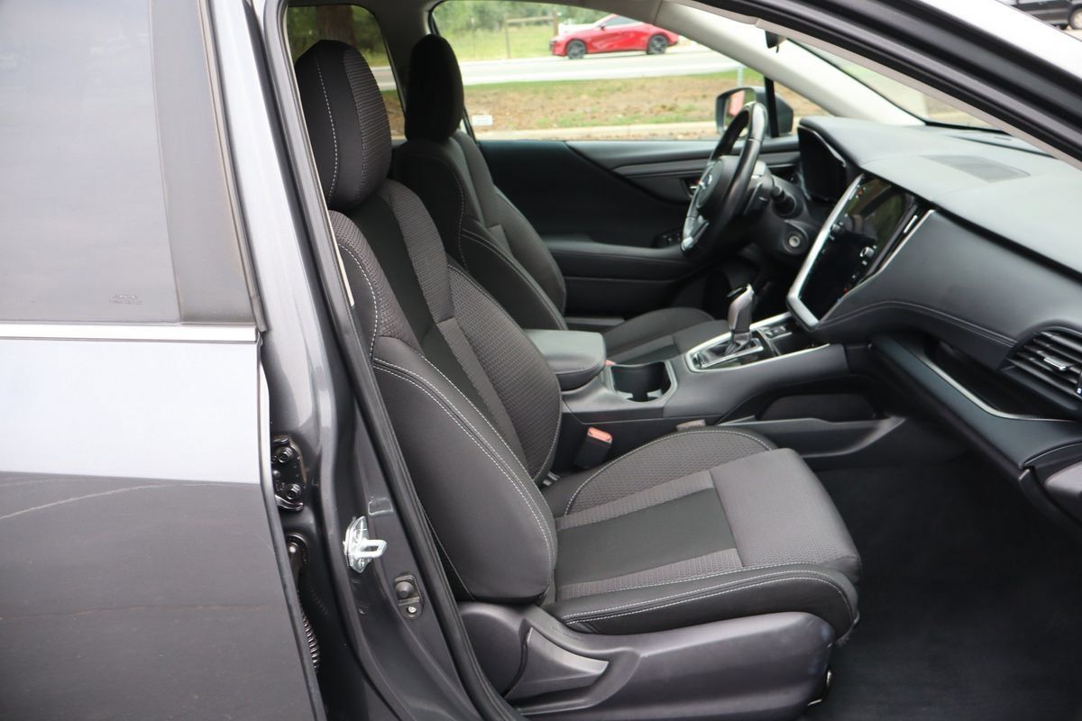 Used 2023 Subaru Outback Premium AWD/4WD image 22