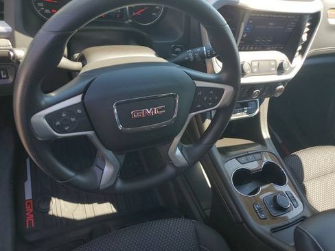 Certified 2023 GMC Acadia SLE w/ Driver Convenience Package FWD image 19