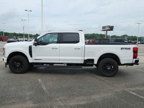 Used 2023 Ford F250 Lariat w/ Lariat Ultimate Package AWD/4WD image 5