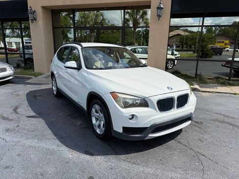 Used 2014 BMW X1 sDrive28i RWD image 2