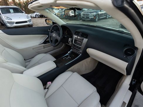 Used 2010 Lexus IS 250C IS 250 Sport Convertible 2D image 21