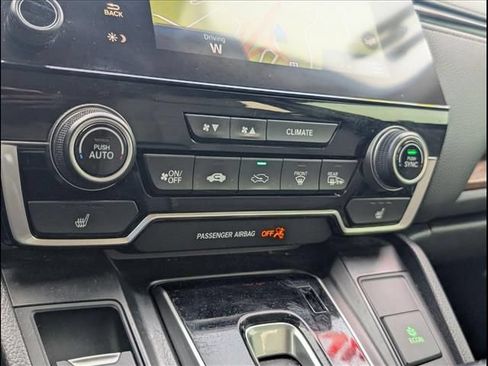 Used 2019 Honda CR-V Touring image 16