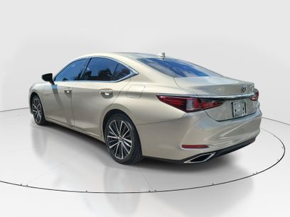 Certified 2023 Lexus ES 350 w/ Premium Package