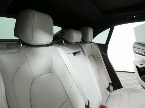 New 2026 Porsche Macan 4S Electric image 23