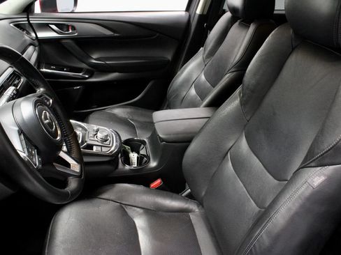 Used 2019 MAZDA CX-9 Touring w/ Touring Premium Package FWD image 24