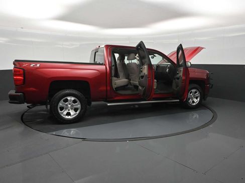 Used 2018 Chevrolet Silverado 1500 LT w/ All Star Edition AWD/4WD image 28