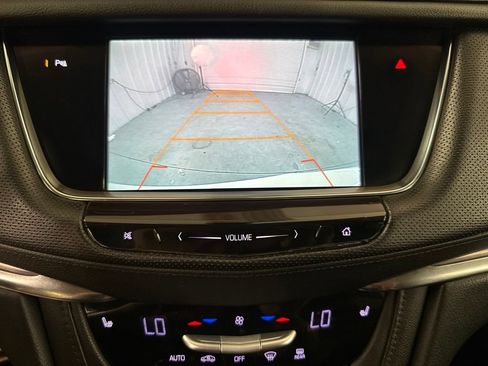 Used 2017 Cadillac XT5 Luxury FWD image 29