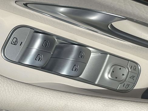 Certified 2023 Mercedes-Benz GLS 450 4MATIC image 23