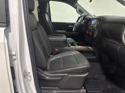 Used 2020 Chevrolet Silverado 1500 LT Trail Boss image 45