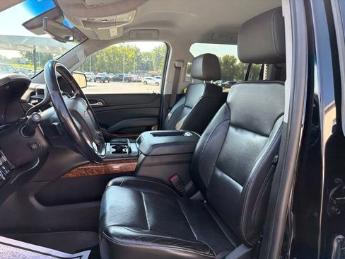 Used 2020 Chevrolet Suburban Premier w/ Max Trailering Package AWD/4WD image 11